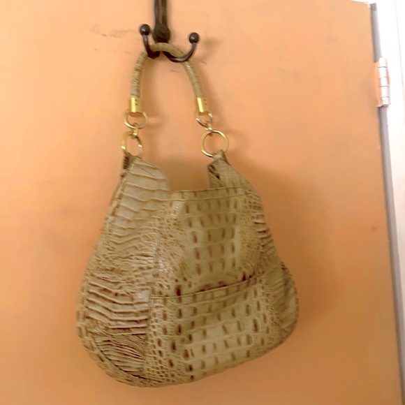 Brahmin Tan Leather Shoulder Bag/Melbourne style embossing - Picture 2 of 5